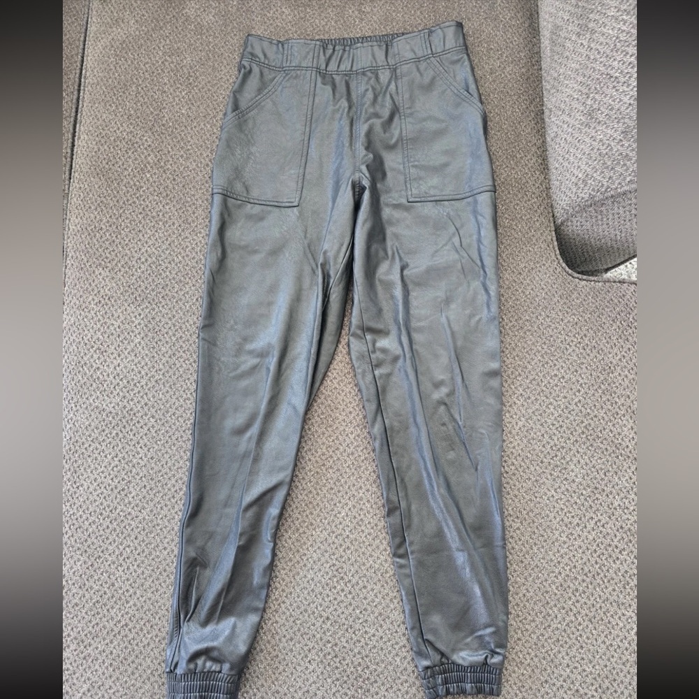 Spanx Pull On Leather Pants Small Women Gray Highrise Pocket Tapered Leg 28x29 - Picture 2 of 9